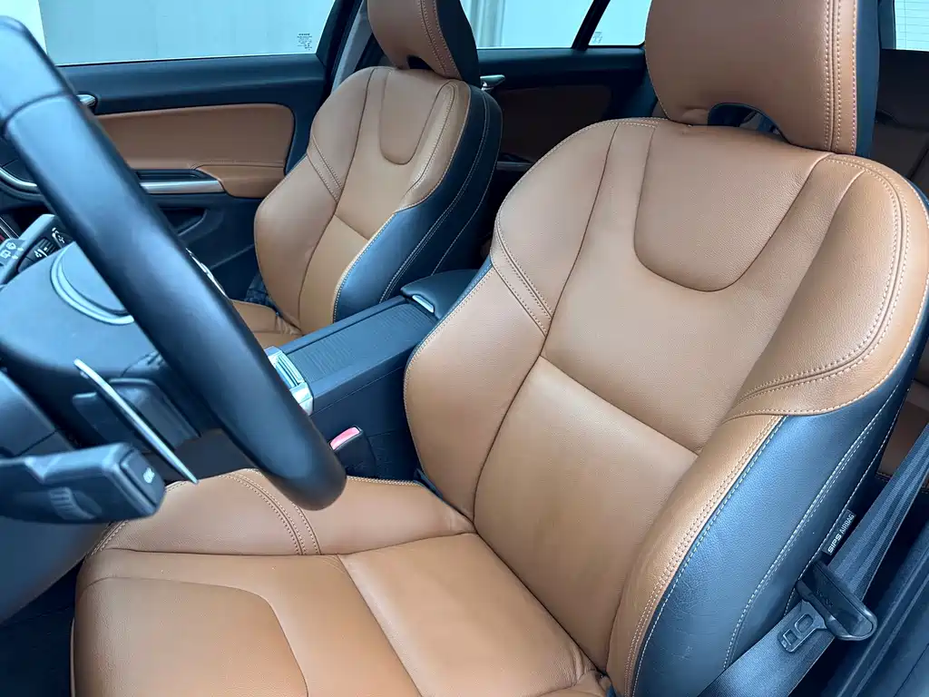 Volvo V60 — миниатюра 8