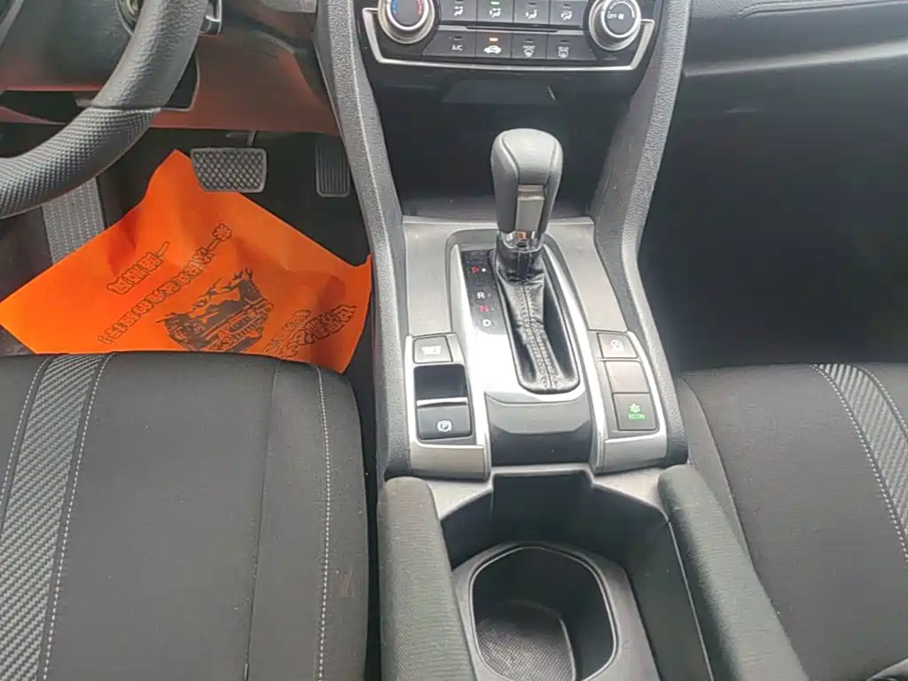 Honda Civic — миниатюра 14