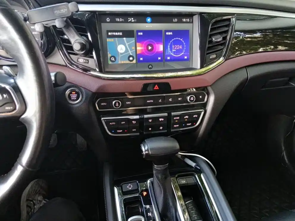 GAC Motor Trumpchi GS8 — миниатюра 12