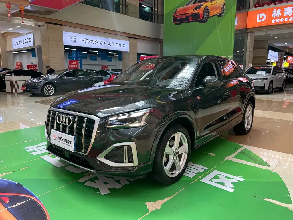Audi Q2L — миниатюра 2