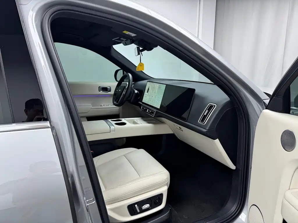 IDEAL CAR IDEAL L9