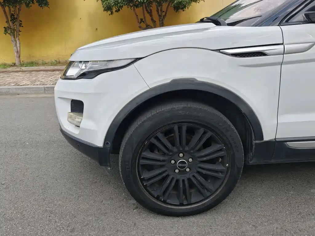 Land Rover Evoque (Import) — миниатюра 5