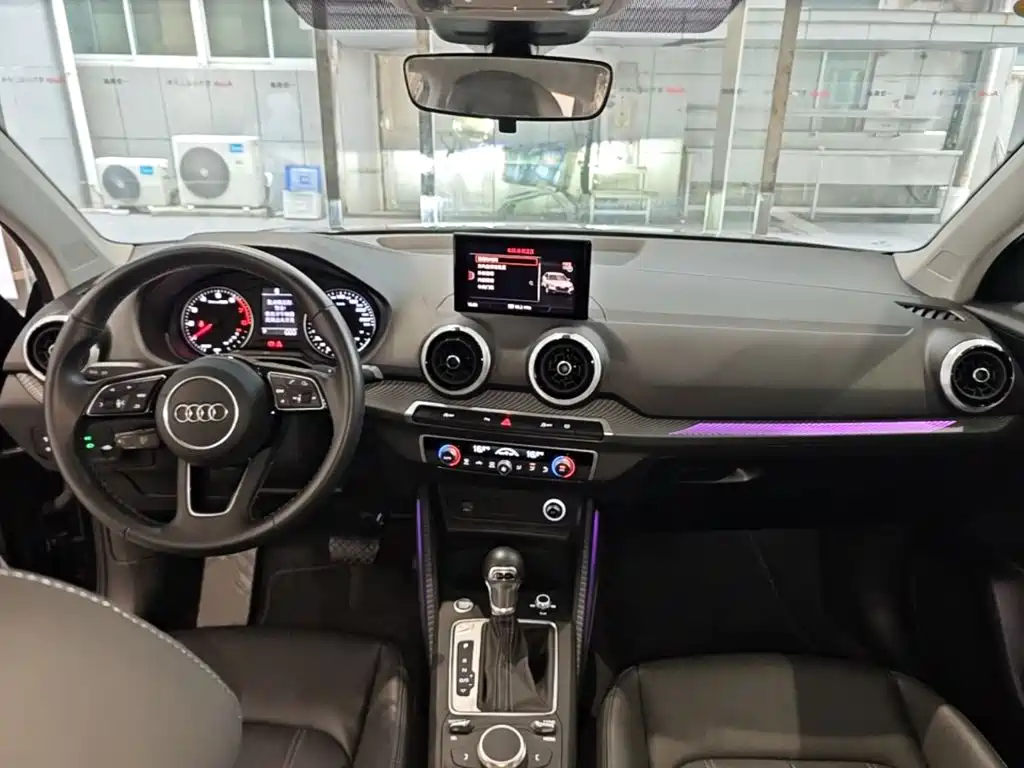 Audi Q2L — миниатюра 10