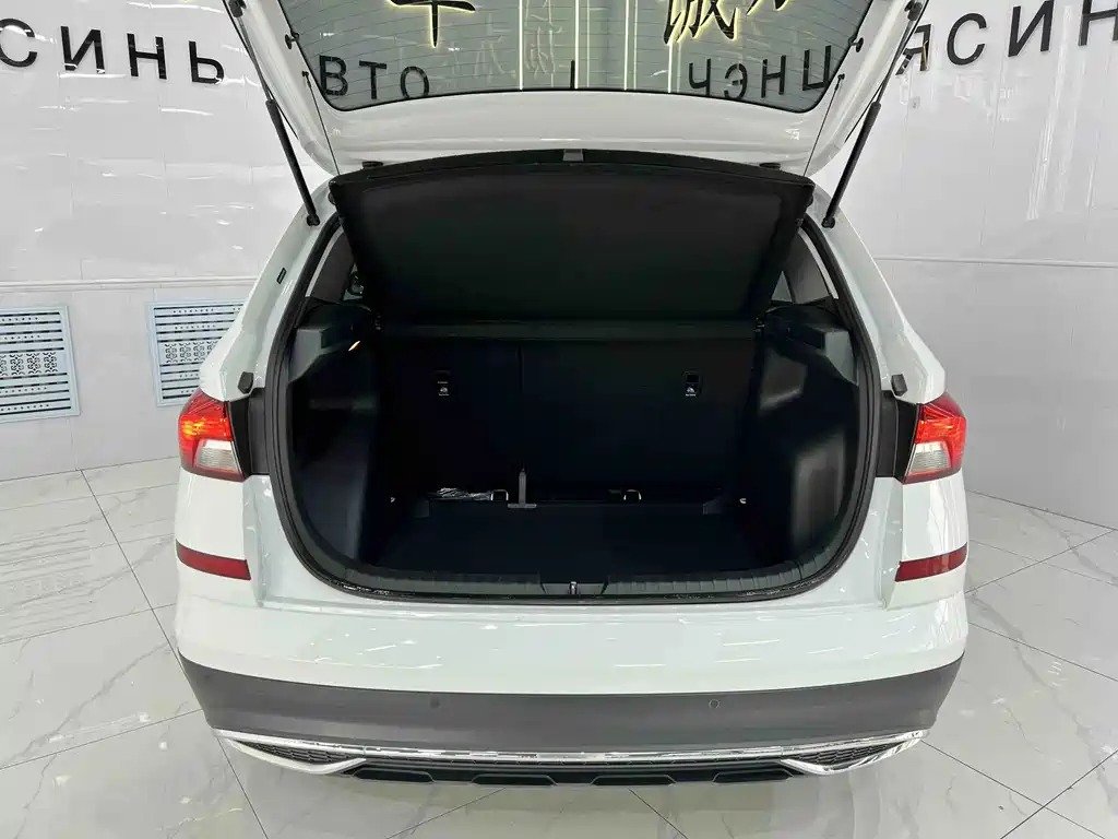 Skoda Kamiq — миниатюра 16