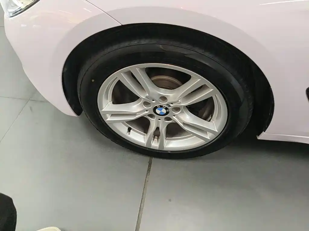 BMW 3 Series GT — миниатюра 23