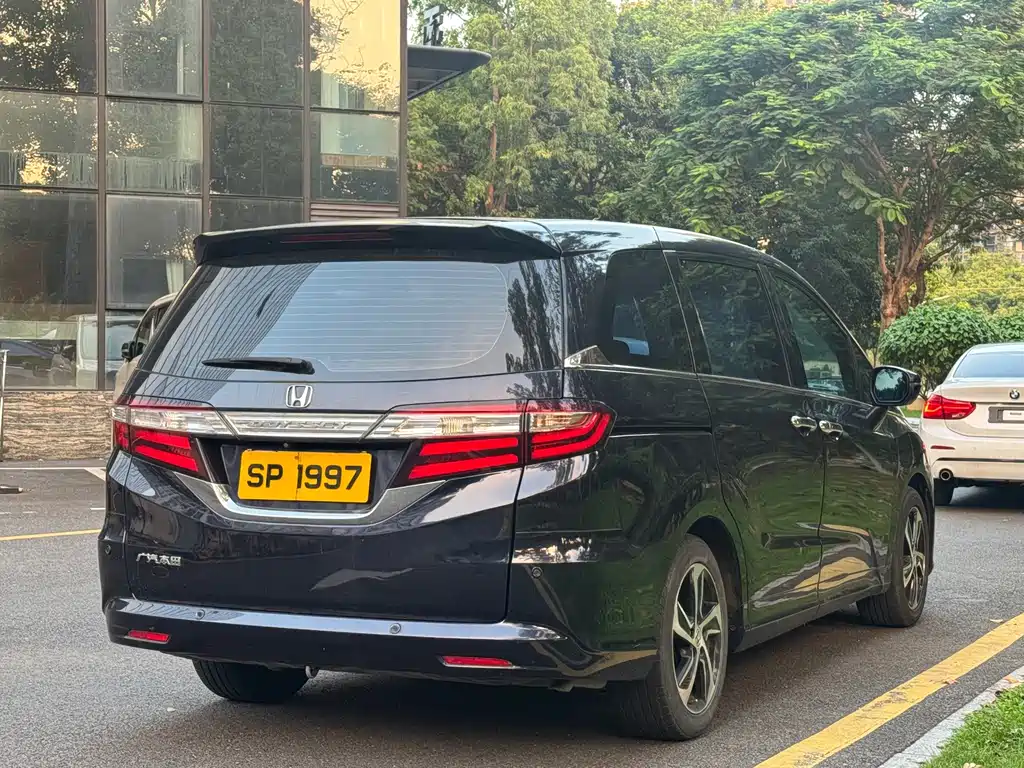 Honda Odyssey — миниатюра 5