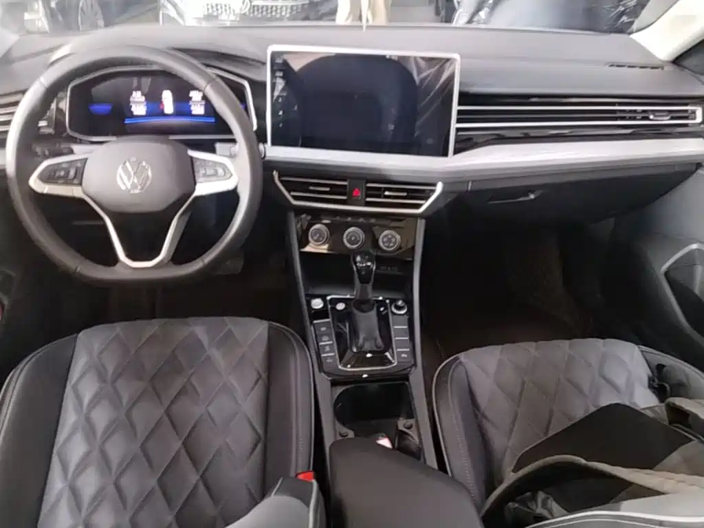 Volkswagen Sagitar — миниатюра 10