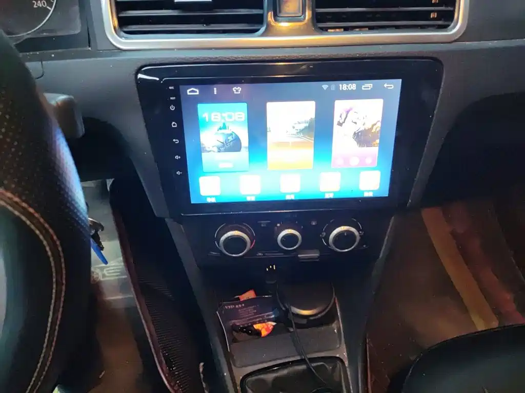 Volkswagen Santana — миниатюра 14