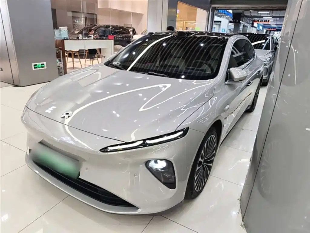 Nio ET7 2023