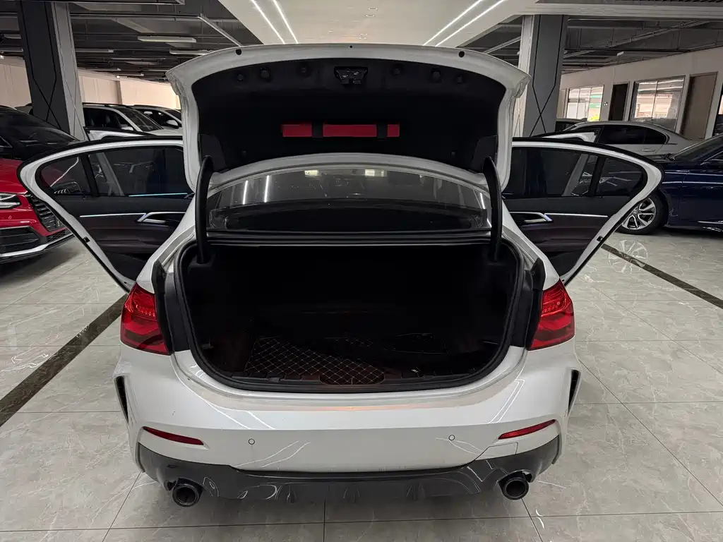 BMW 1 Series — миниатюра 19