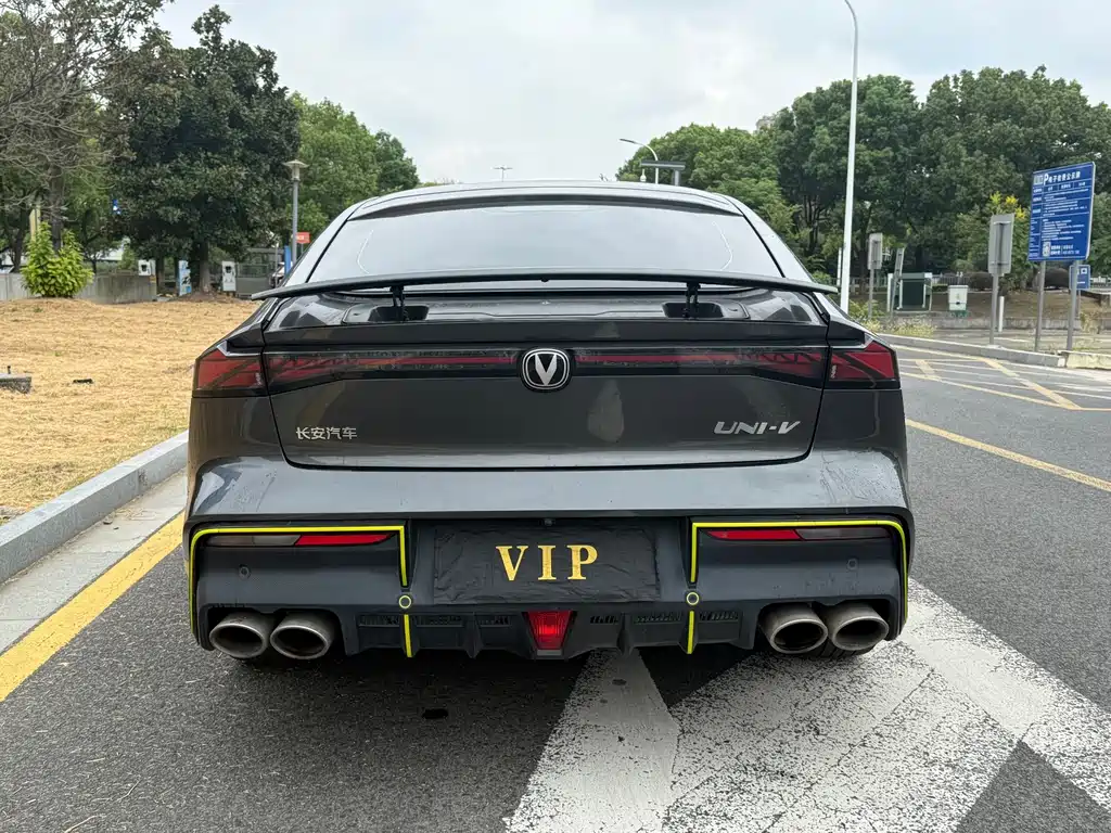 Changan UNI-V — миниатюра 7
