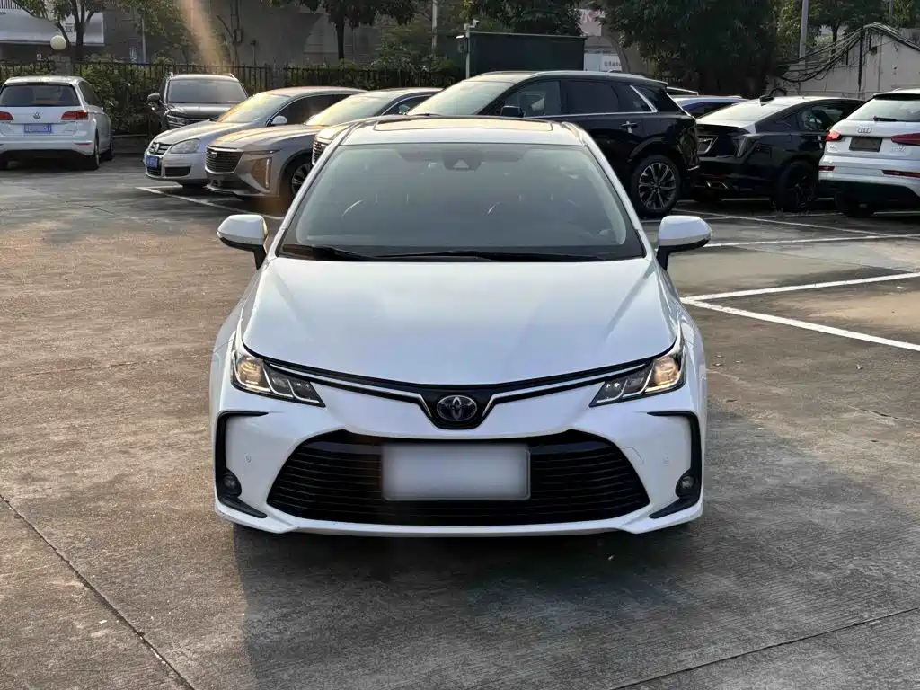 Toyota Corolla — миниатюра 5