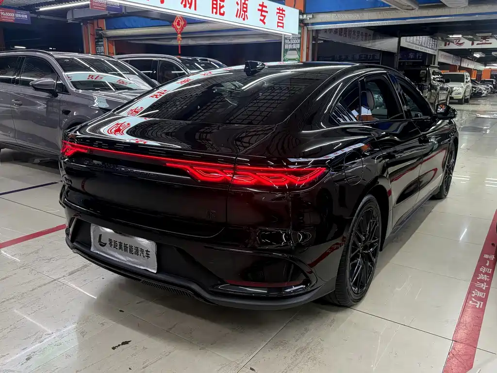 BYD Han — миниатюра 6