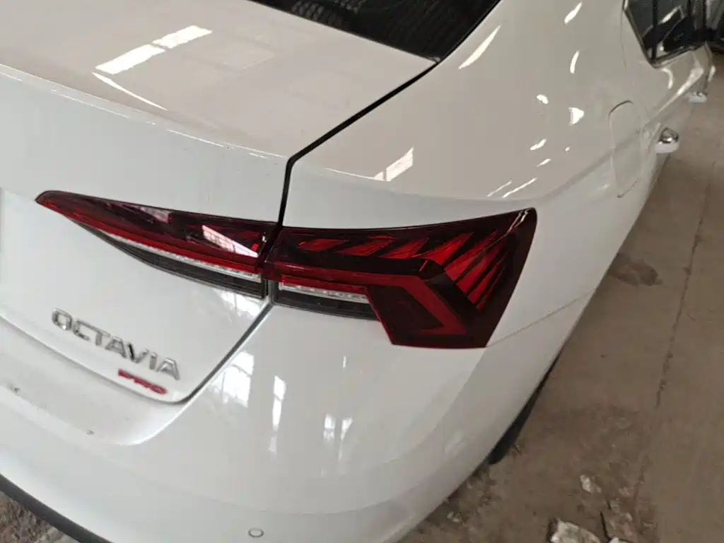 Skoda Octavia — миниатюра 8