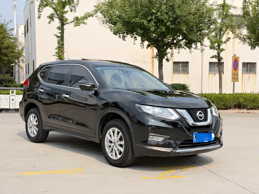 Nissan X-Trail — миниатюра 6