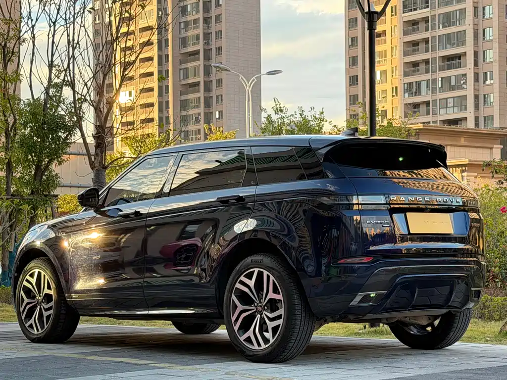 LAND ROVER RANGE ROVER AURORA