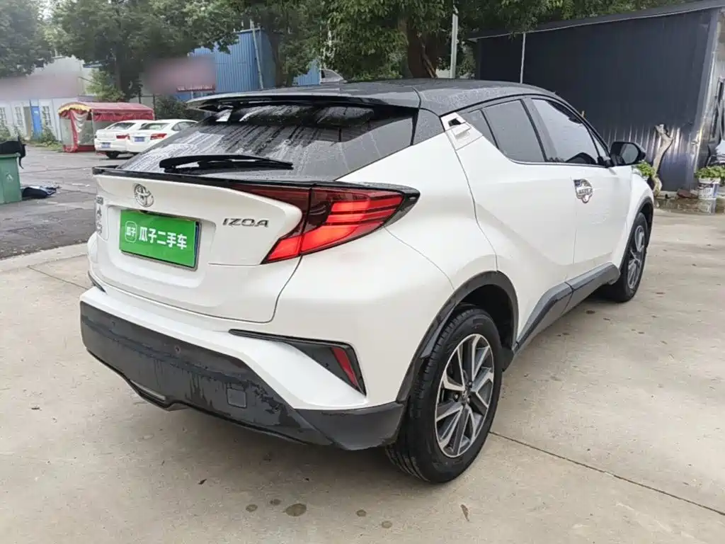 Toyota IZOA — миниатюра 7