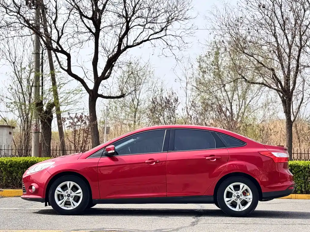 Ford Focus — миниатюра 4
