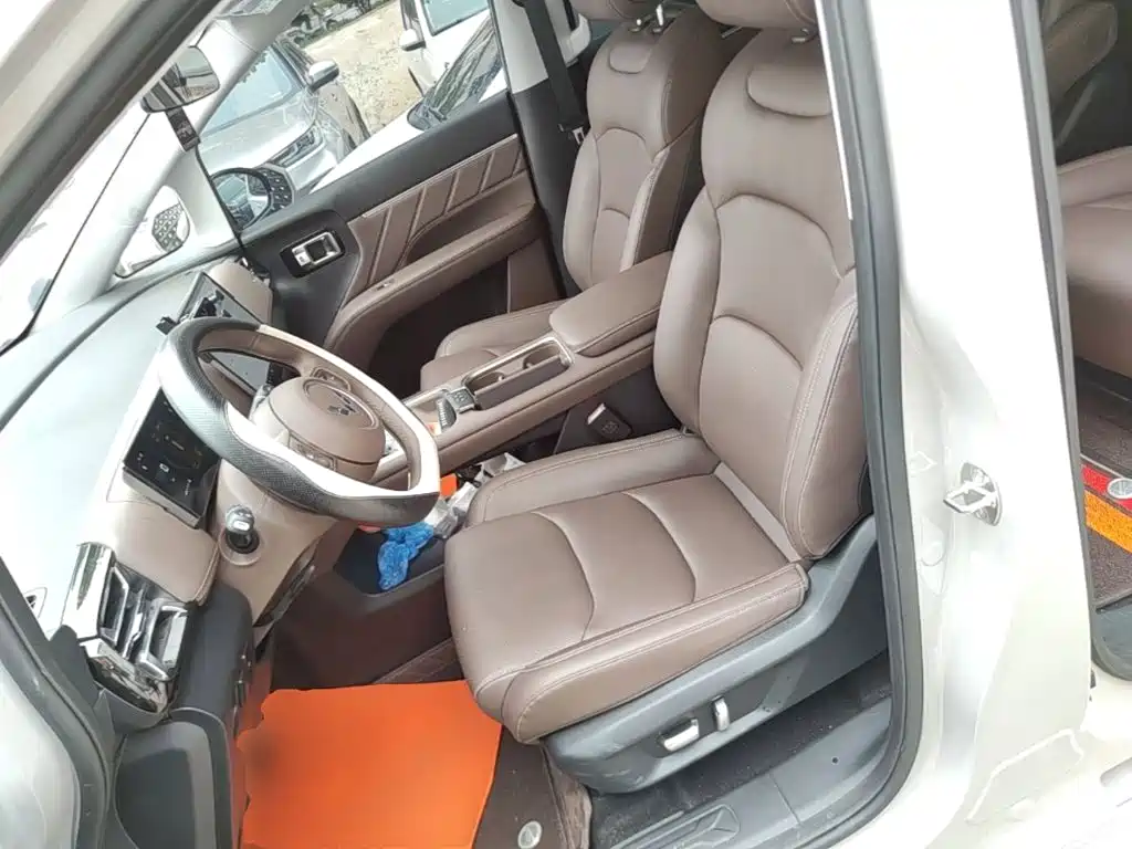 Wuling Xingguang 730 New Energy — миниатюра 15
