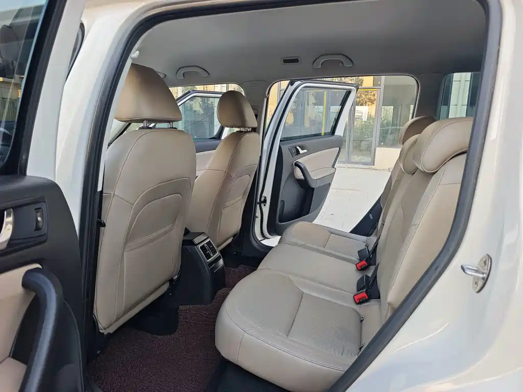 Skoda Yeti — миниатюра 8