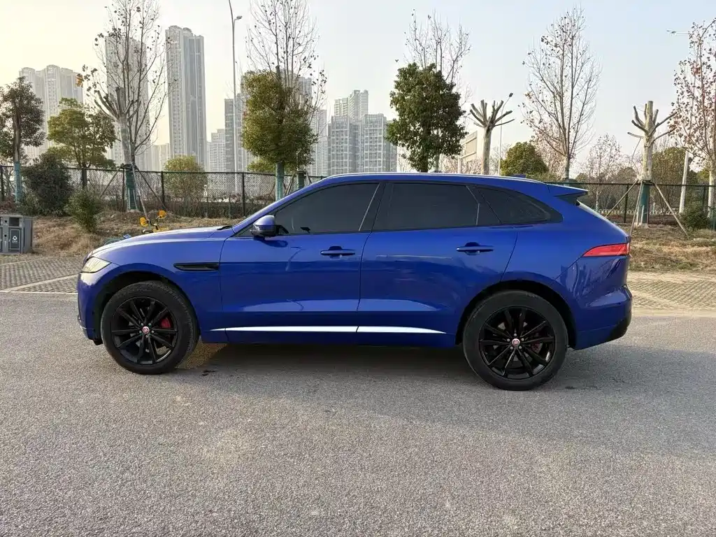 Jaguar F-PACE — миниатюра 13
