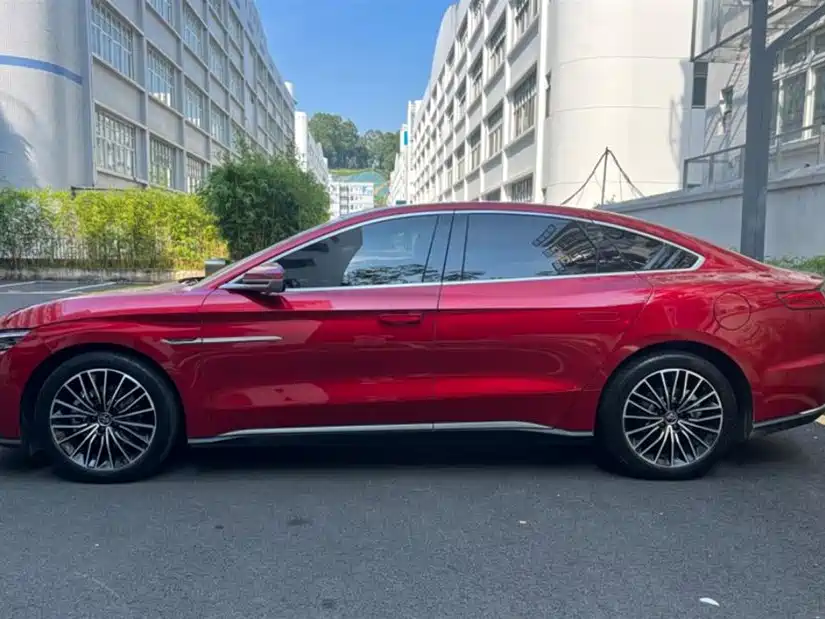 BYD Han — миниатюра 9