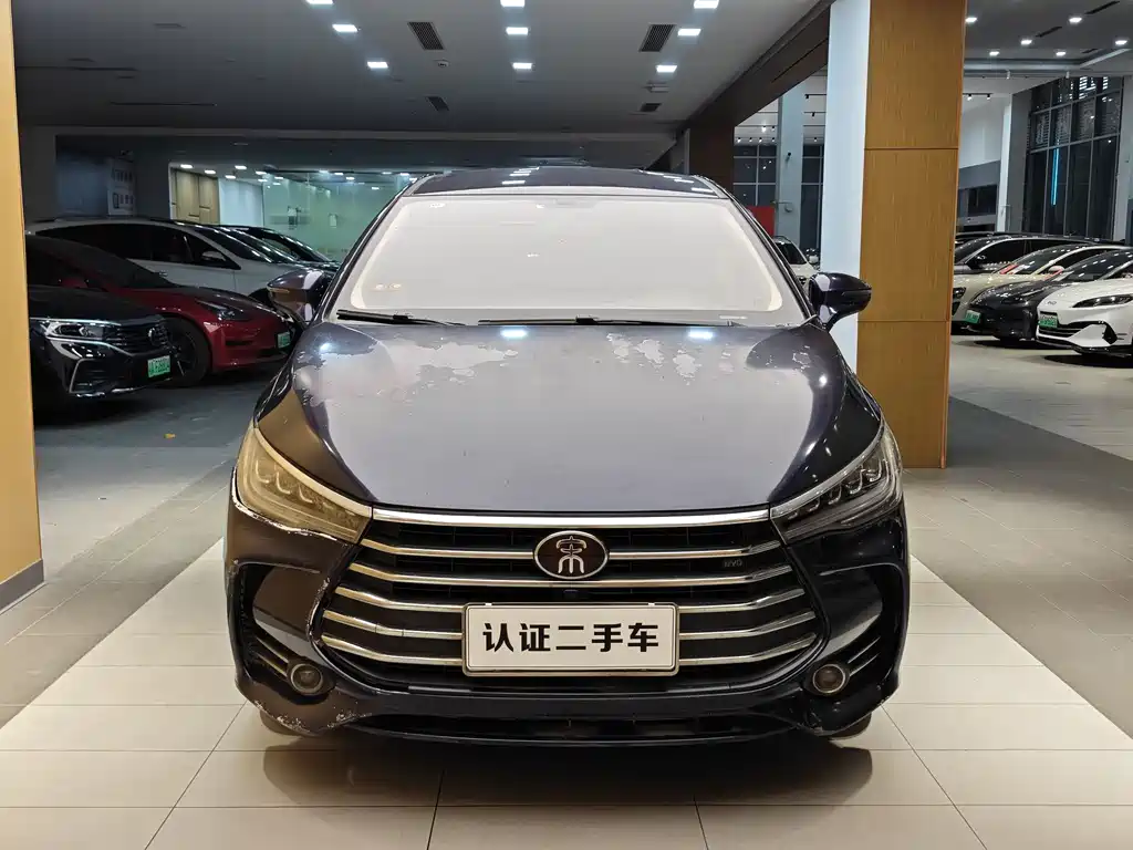BYD SONG MAX