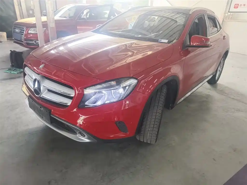 Mercedes-Benz GLA 2017