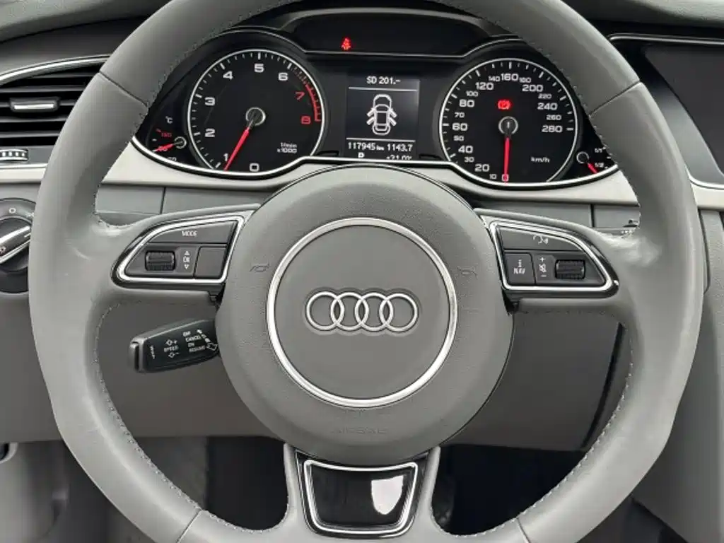 Audi A4L — миниатюра 14