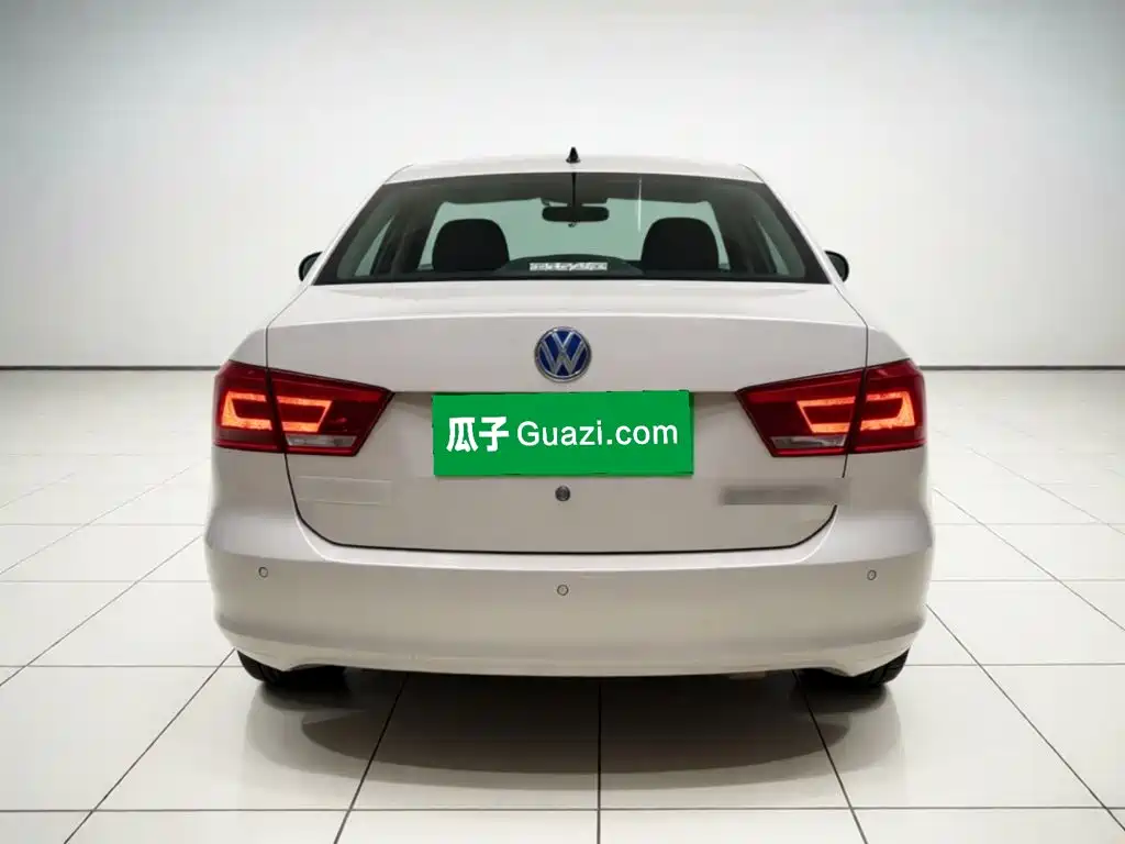 Volkswagen Santana — миниатюра 3