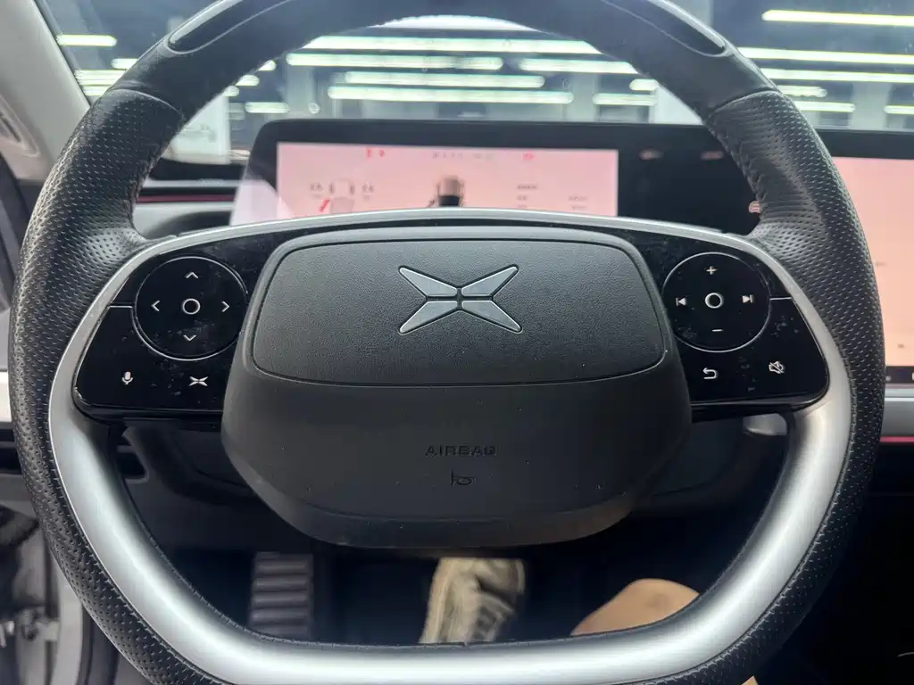 XPeng P7 — миниатюра 5