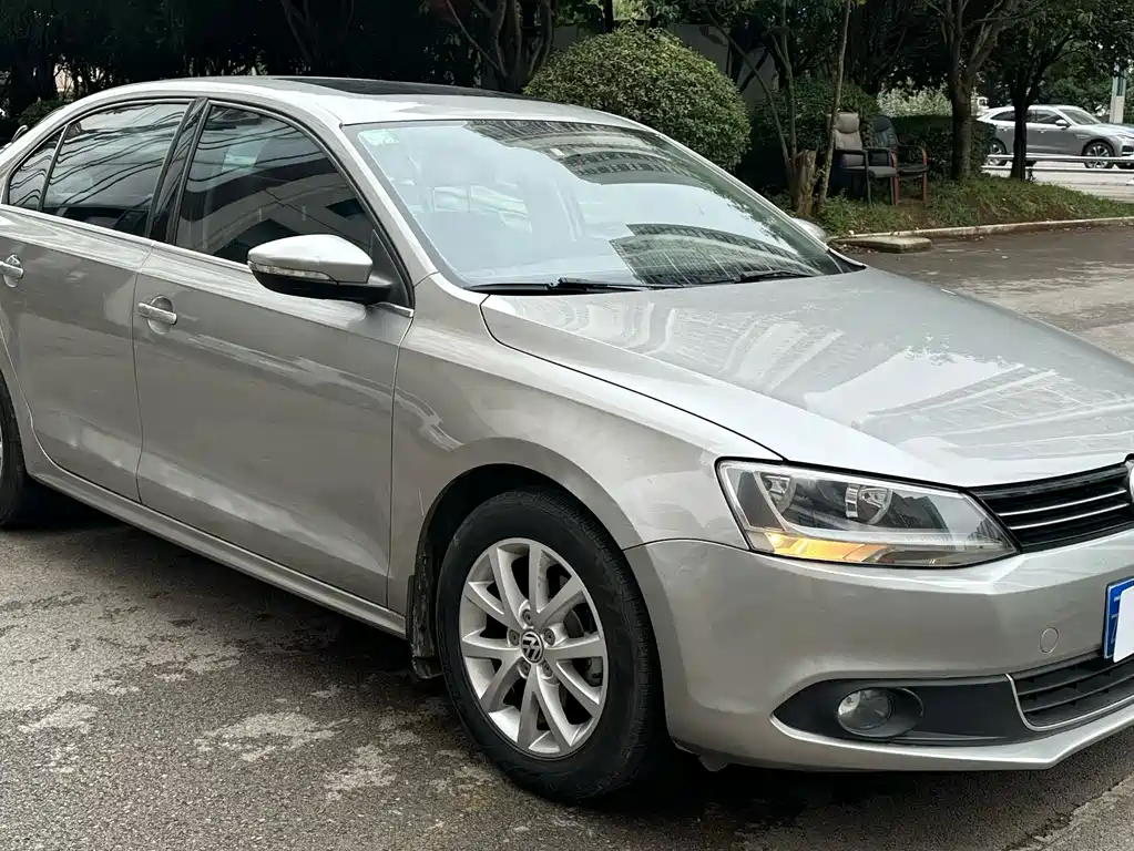 Volkswagen Sagitar — миниатюра 3