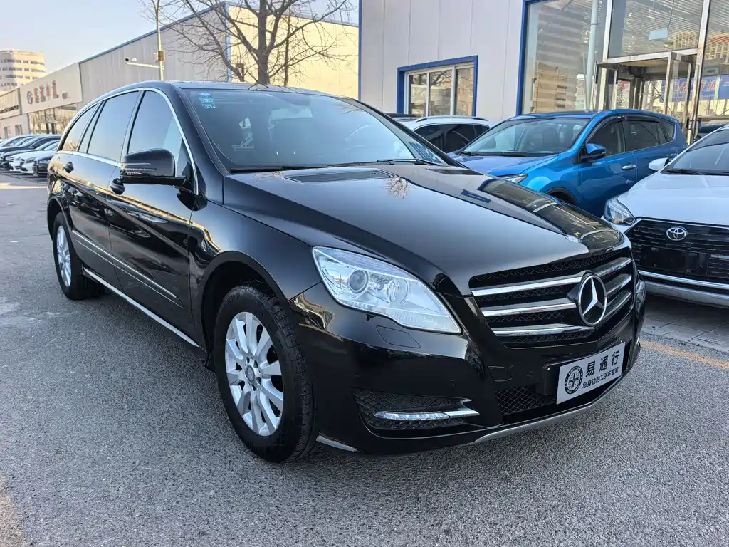 Mercedes-Benz R 2014 R 320 4MATIC