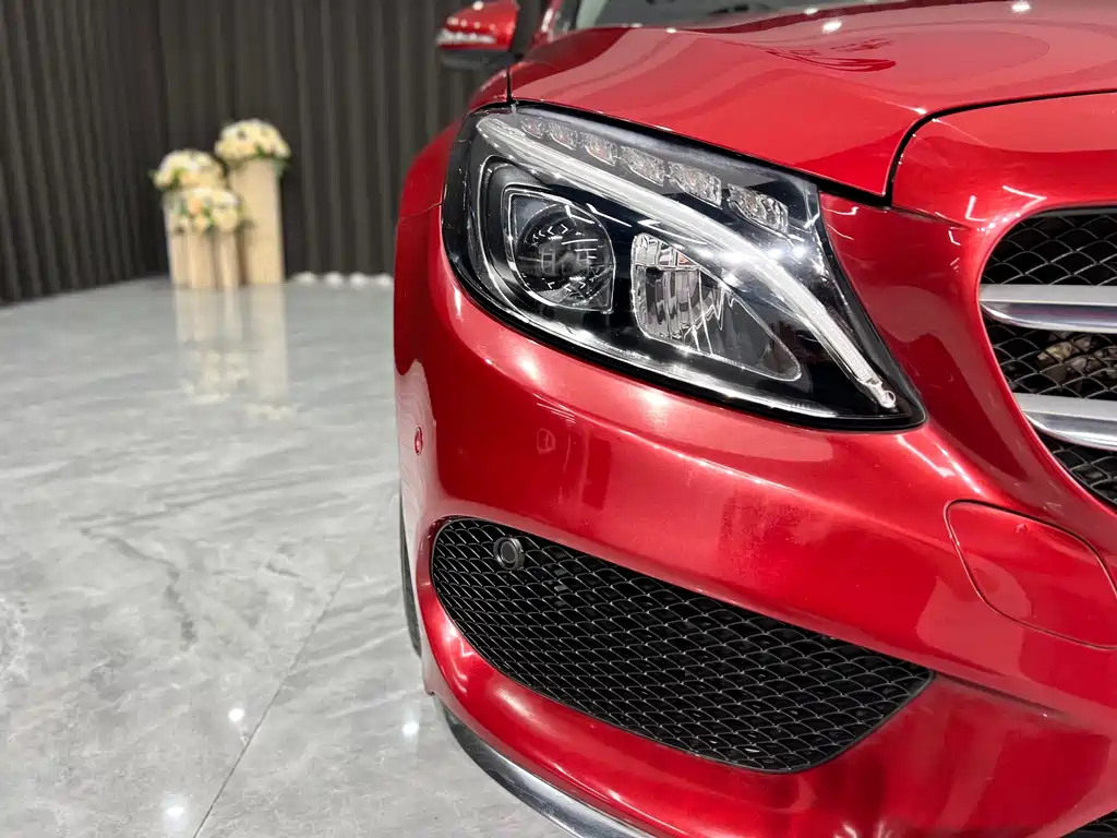 Mercedes-Benz C-Class — миниатюра 13