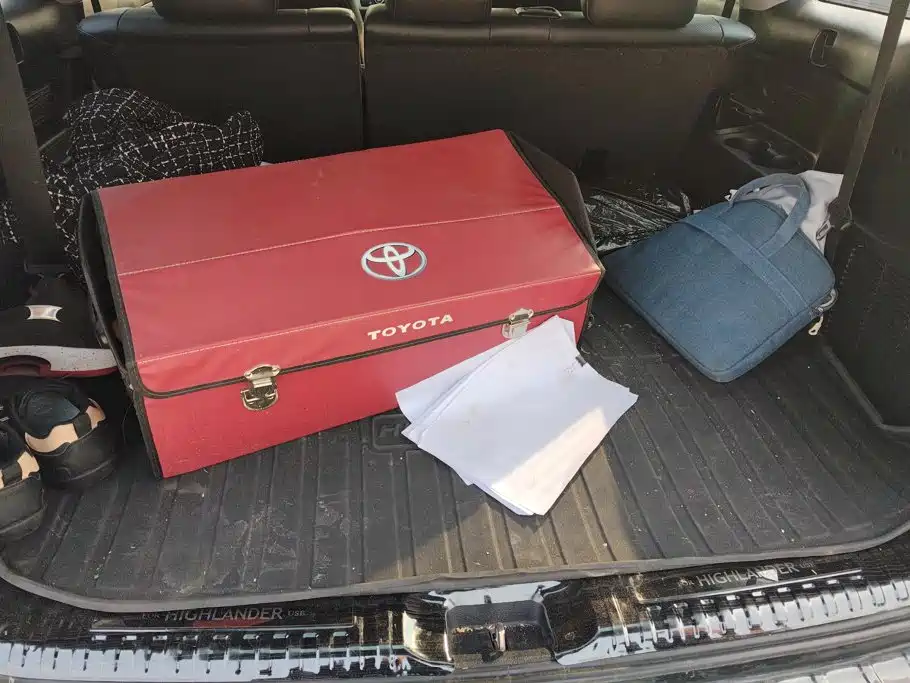 Toyota Highlander — миниатюра 4