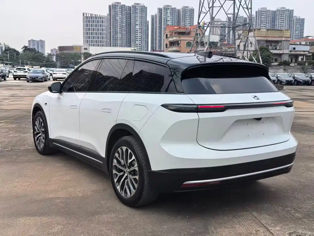 NIO ES6 — миниатюра 6