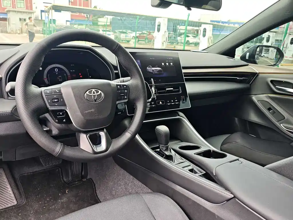 Toyota Avalon 2024 2.0L