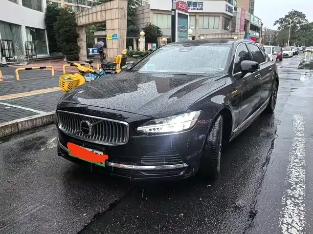 volvo s90-plug-in-hybrid