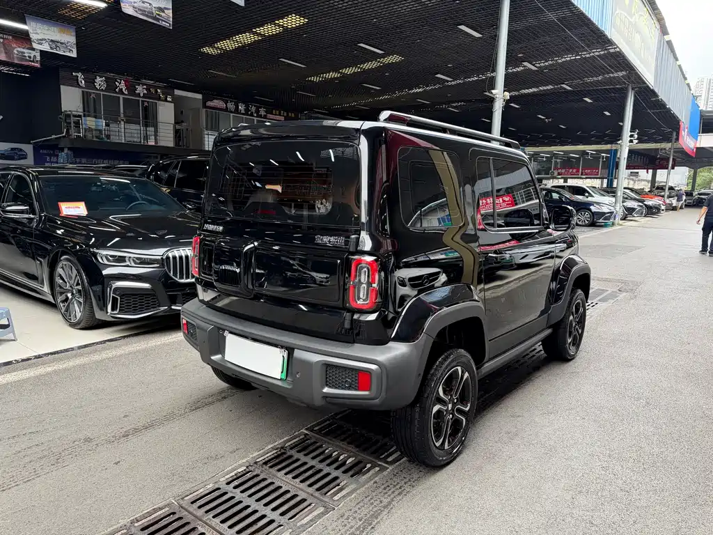 Baojun Yueye — миниатюра 7