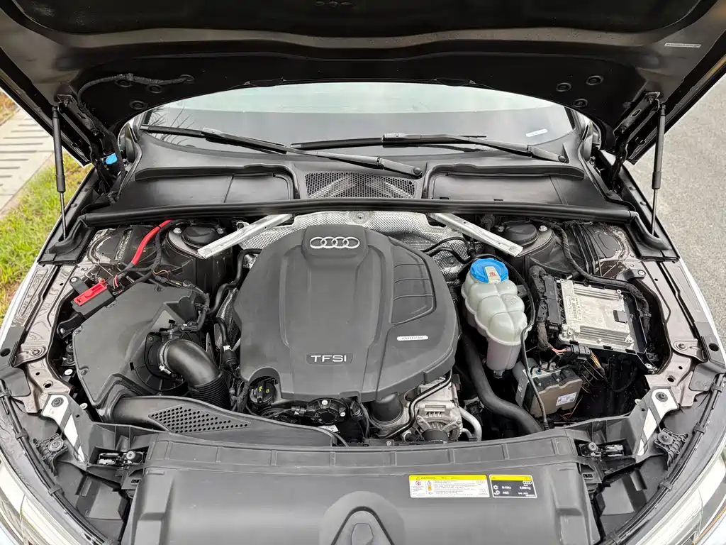 Audi A4L — миниатюра 25