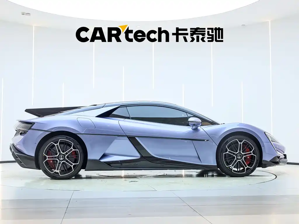 Yangwang Yangwang U9 — миниатюра 7