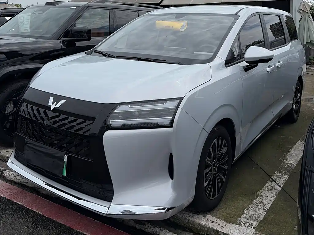 Wuling Xingguang 730 New Energy