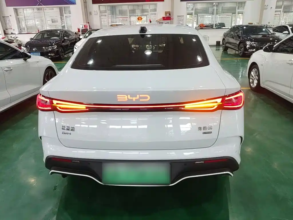 BYD Seal 06 — миниатюра 6