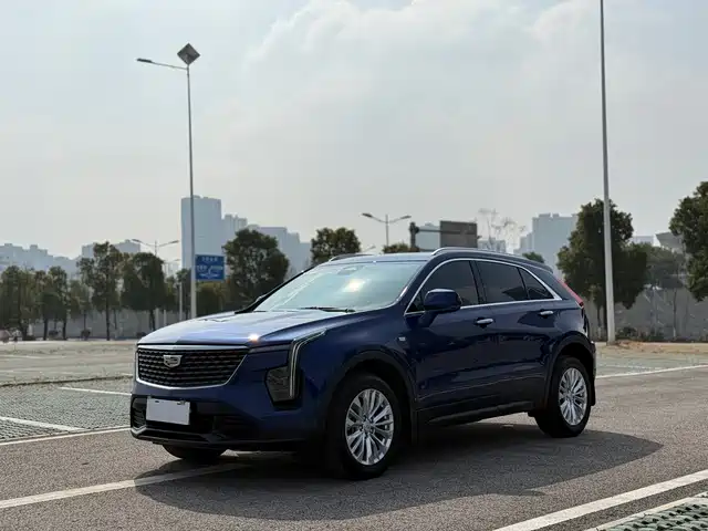 cadillac xt4