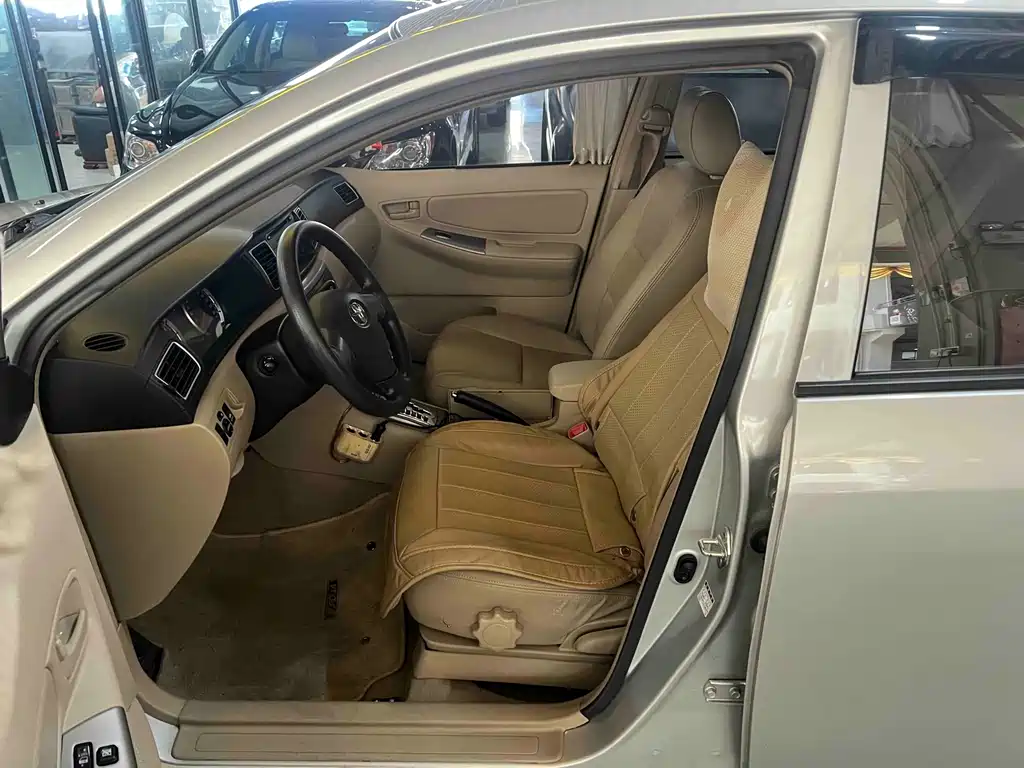 Toyota Corolla — миниатюра 4