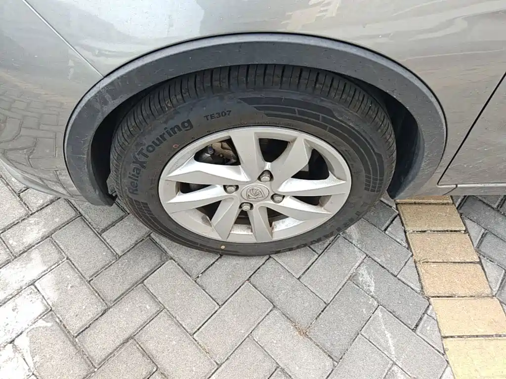 Baojun 310W — миниатюра 23