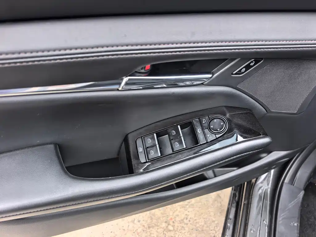 Mazda 3 Axela — миниатюра 16