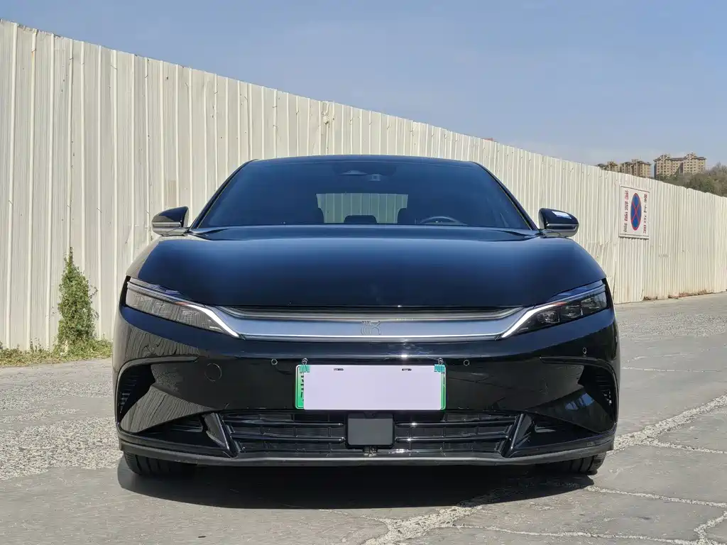 BYD Han — миниатюра 2