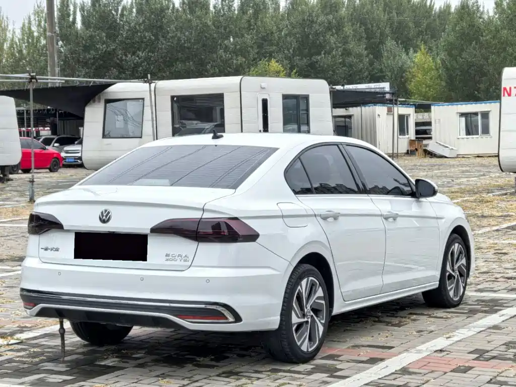 Volkswagen Bora — миниатюра 9