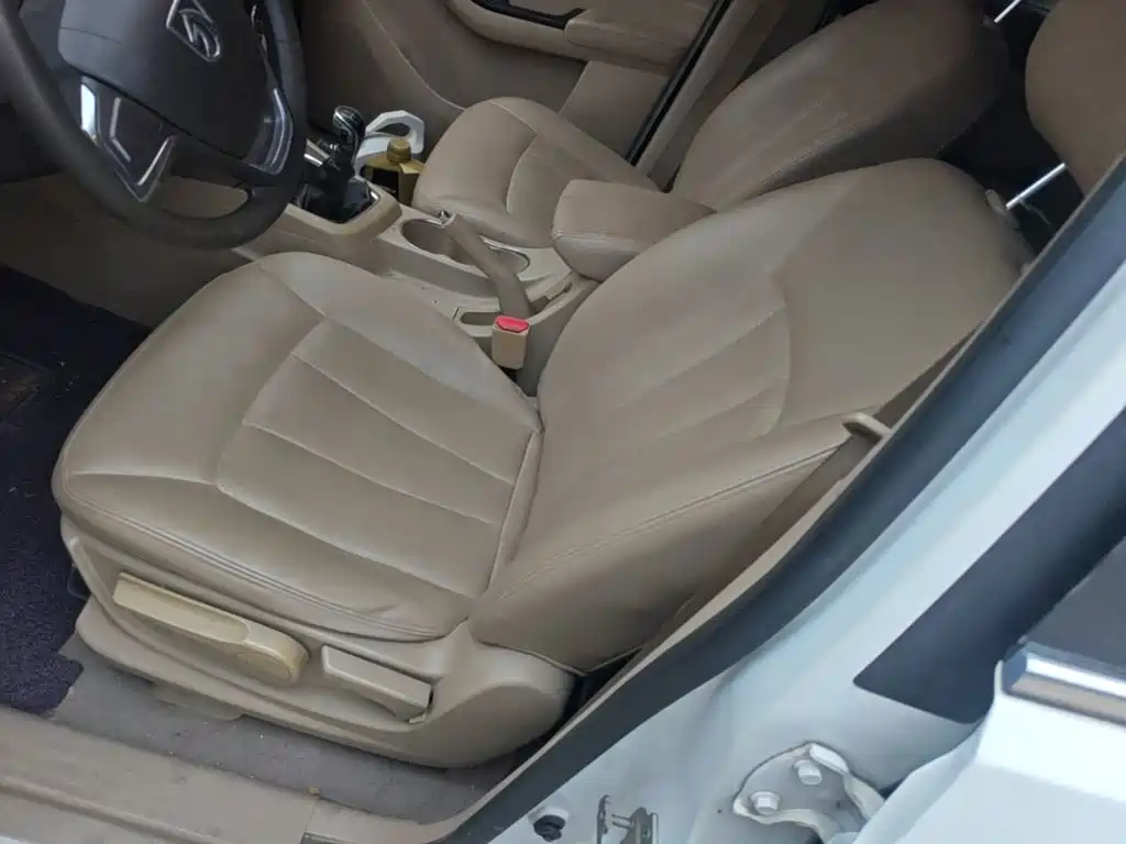 Baojun 730 — миниатюра 15